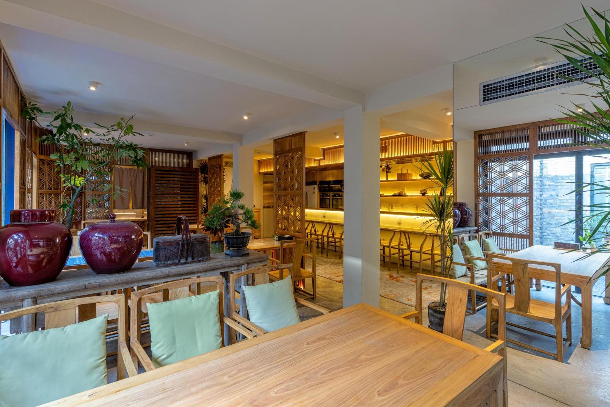 Beijing Le Zai Nan Luo Gu Xiang Wang Fu Jing Forbidden City Courtyard Hotel&Free Laundry Service&Free Coffee &Paid Dumpling Experience Service Exterior photo