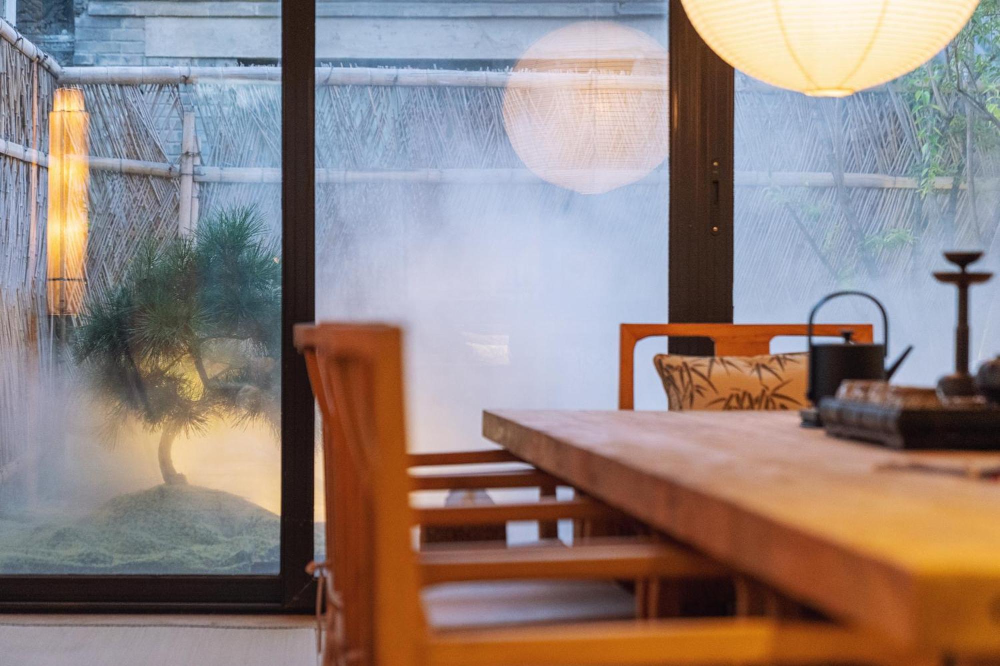 Beijing Le Zai Nan Luo Gu Xiang Wang Fu Jing Forbidden City Courtyard Hotel&Free Laundry Service&Free Coffee &Paid Dumpling Experience Service Exterior photo
